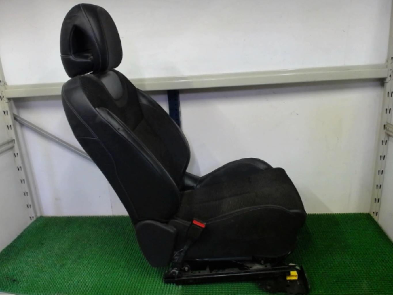 Siege avant gauche CITROEN C4 2 Diesel - 1