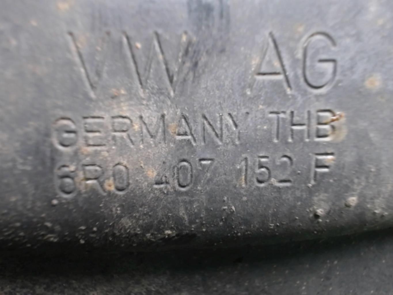 Triangle avant droit VOLKSWAGEN POLO 5 PHASE 1 Diesel - 1