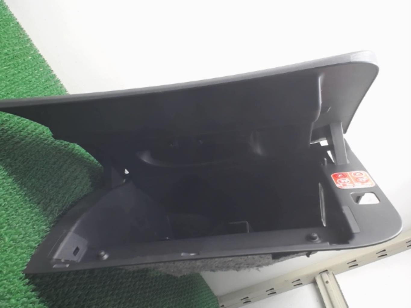 Boite a gants CITROEN C4 2 PHASE 1 Diesel - 1