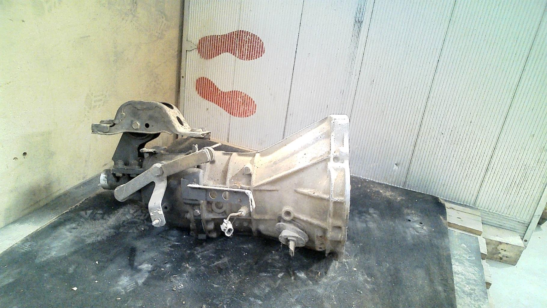 Boite de vitesses NISSAN VANETTE 2 Diesel - 1