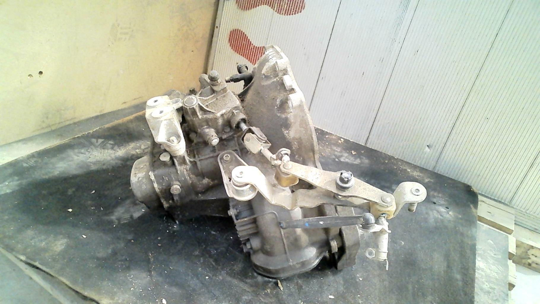 Boite de vitesses OPEL CORSA C PHASE 1 Essence - 1