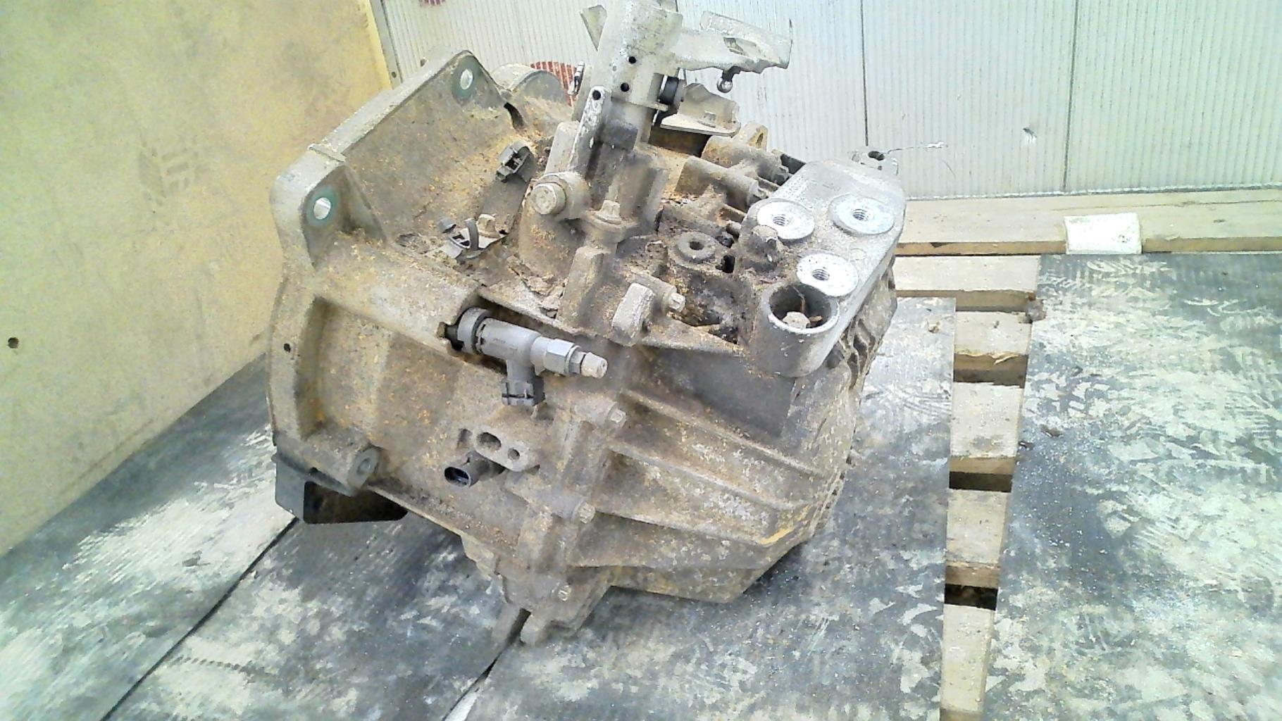 Boite de vitesses OPEL CORSA D PHASE 1 Diesel - 1