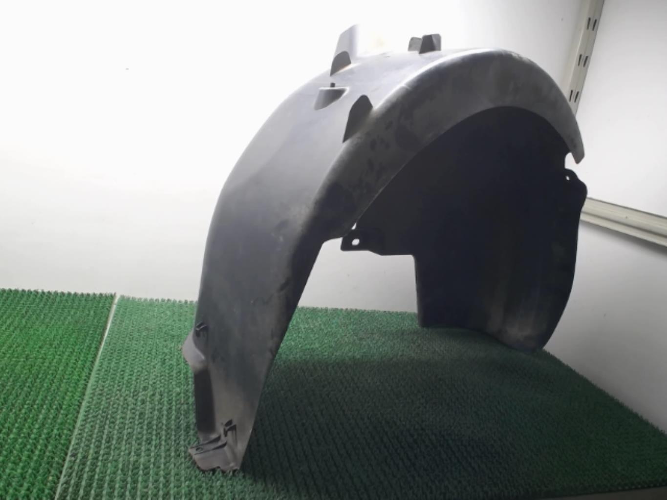 Pare boue arriere gauche PEUGEOT 208 1 PHASE 1 Diesel - 1