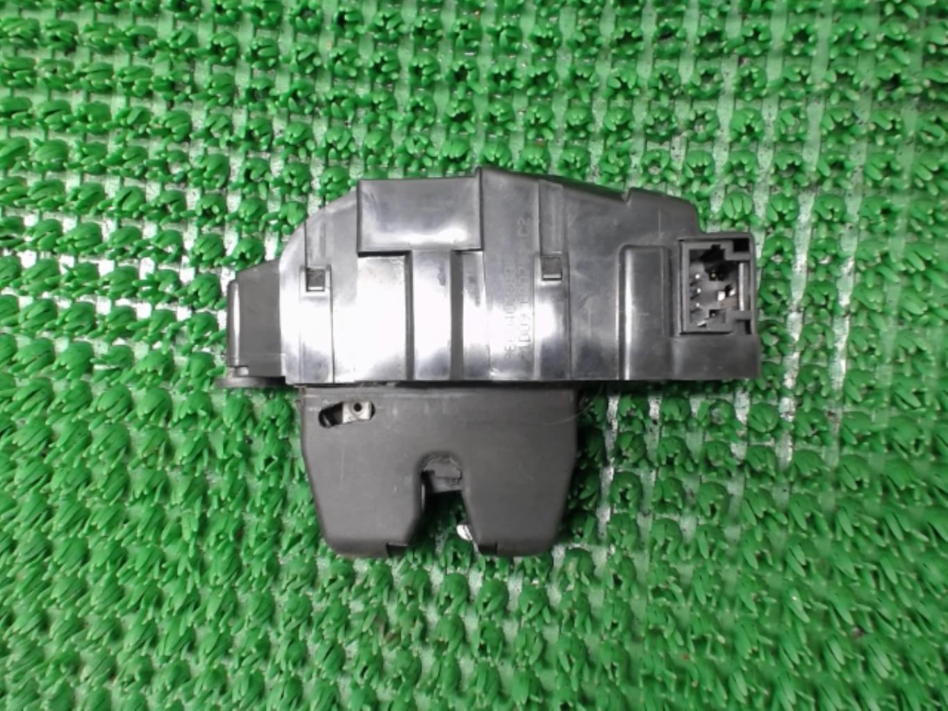 Serrure de coffre PEUGEOT 308 1 PHASE 1 Diesel - 1
