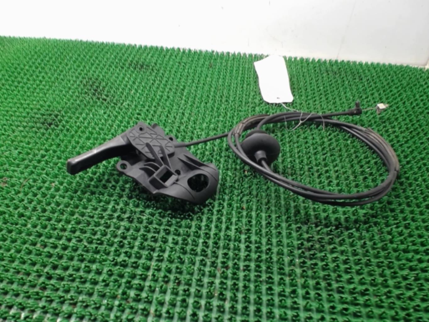 Cable ouverture capot PEUGEOT 308 2 PHASE 1 Diesel - 1