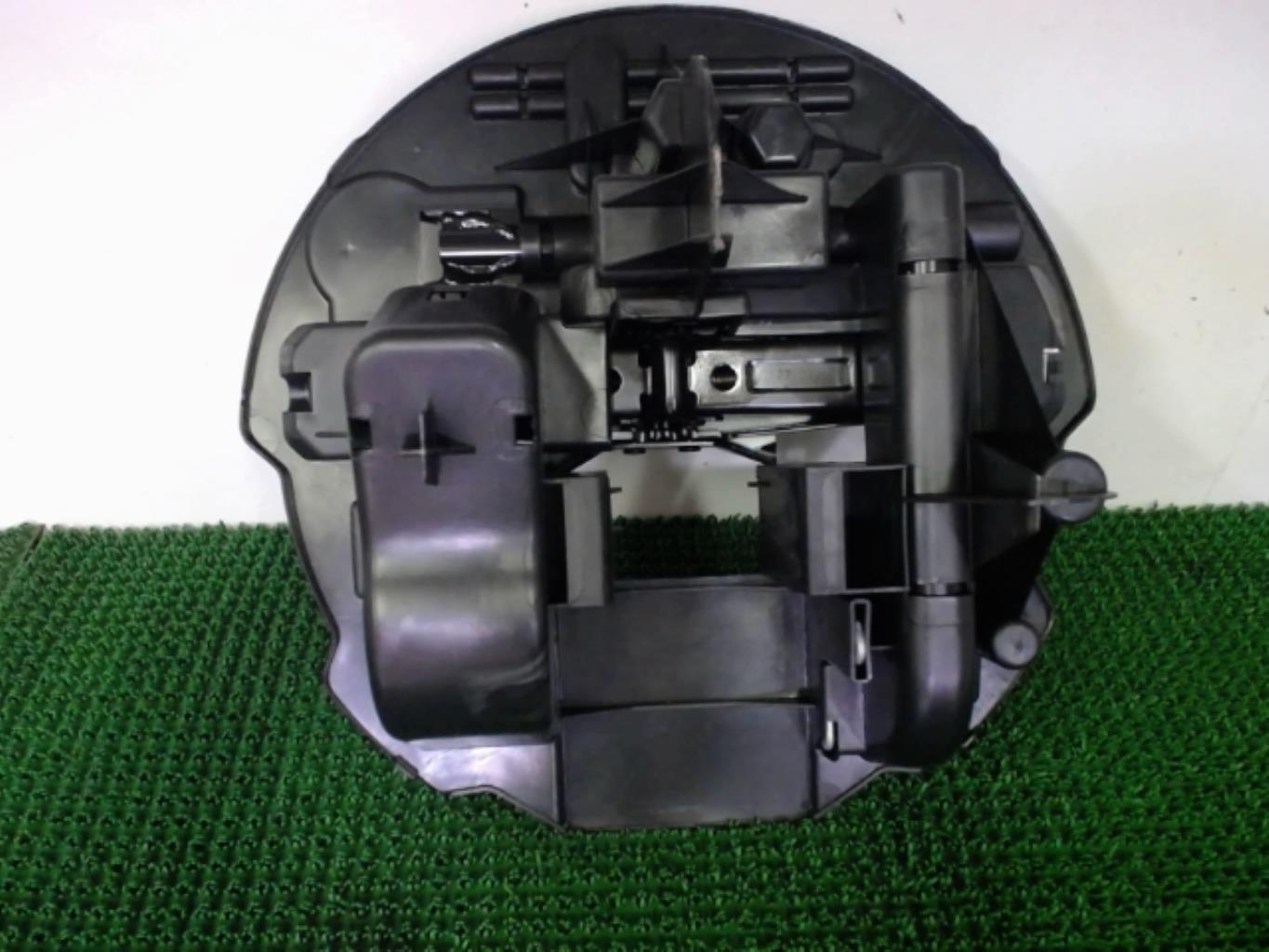 Cric (Ensemble depannage) RENAULT CLIO 4 PHASE 1 Diesel - 1
