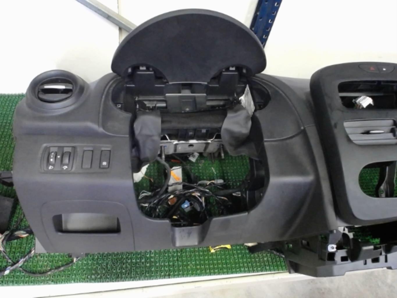Planche de bord complete RENAULT CLIO 4 PHASE 1 Diesel - 1