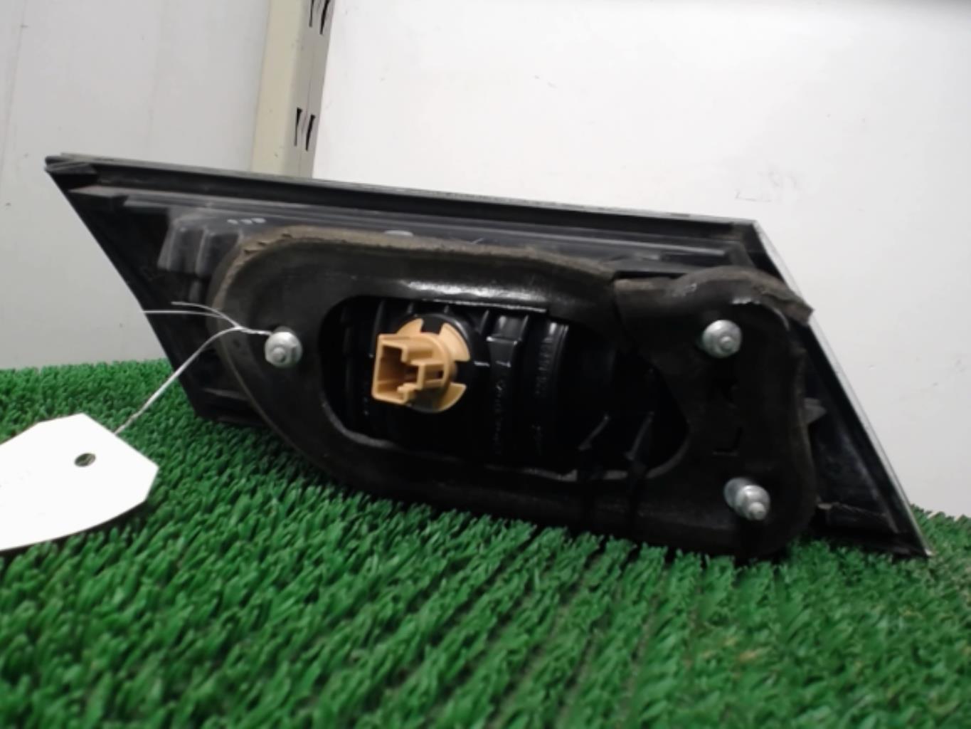 Feu arriere secondaire droit (feux) HONDA CIVIC 7 PHASE 1 Diesel - 1