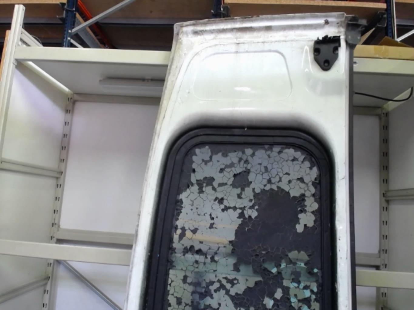 Porte de coffre droit RENAULT TRAFIC 2 PHASE 1 Diesel - 1