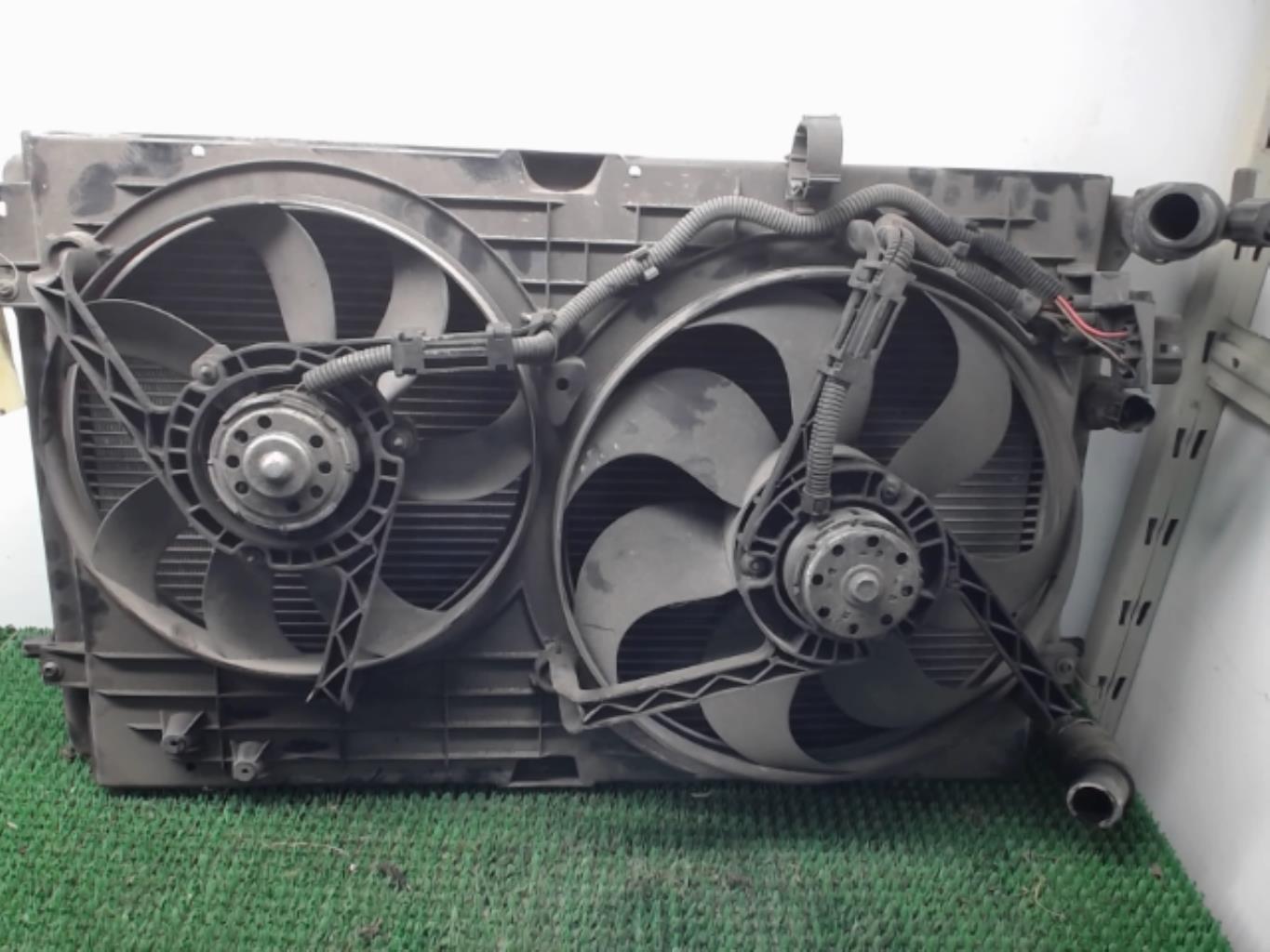 Radiateur eau VOLKSWAGEN GOLF 4 Diesel - 1