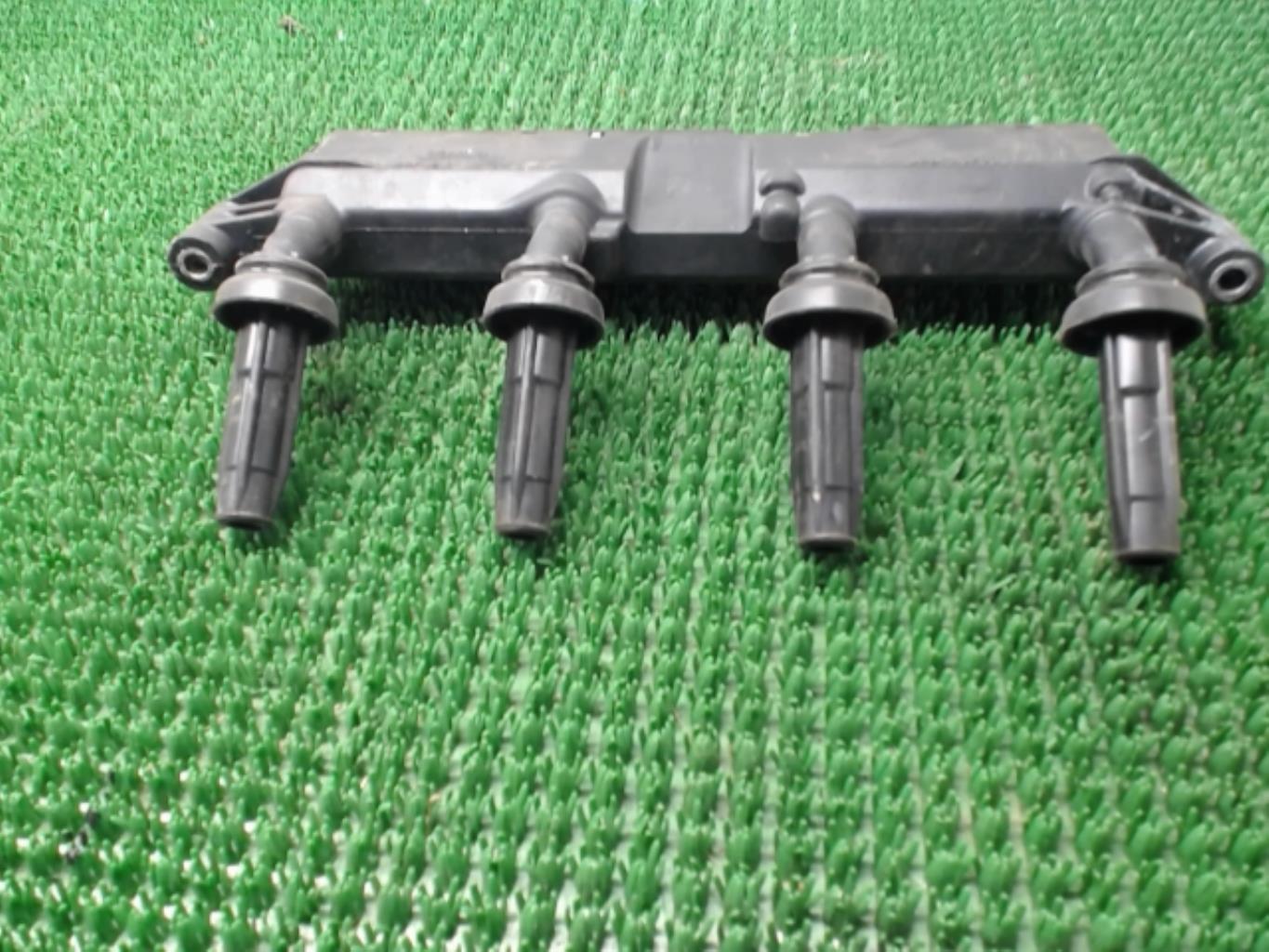 Bobine (allumage) PEUGEOT 206 PHASE 1 Essence - 1