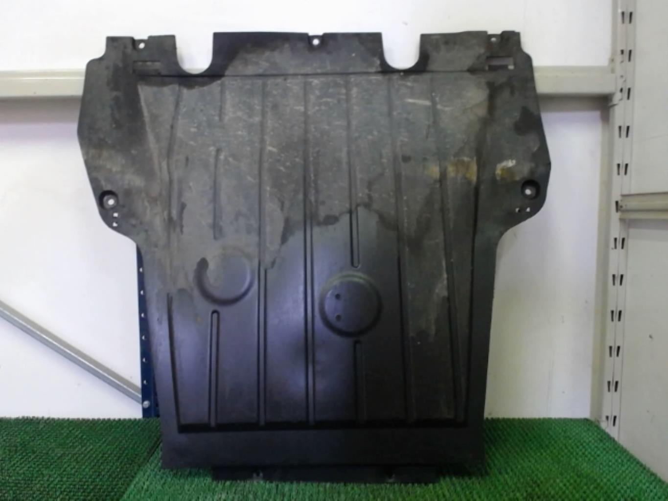 Cache sous moteur RENAULT CLIO 3 PHASE 1 Diesel - 1