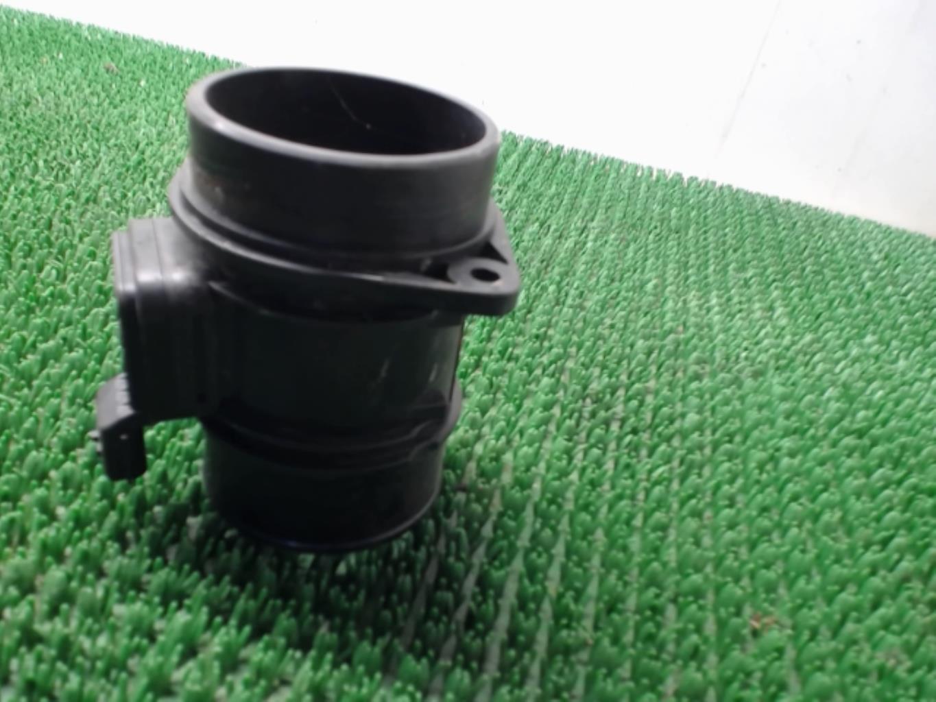 Debitmetre RENAULT CLIO 4 PHASE 1 Diesel - 1