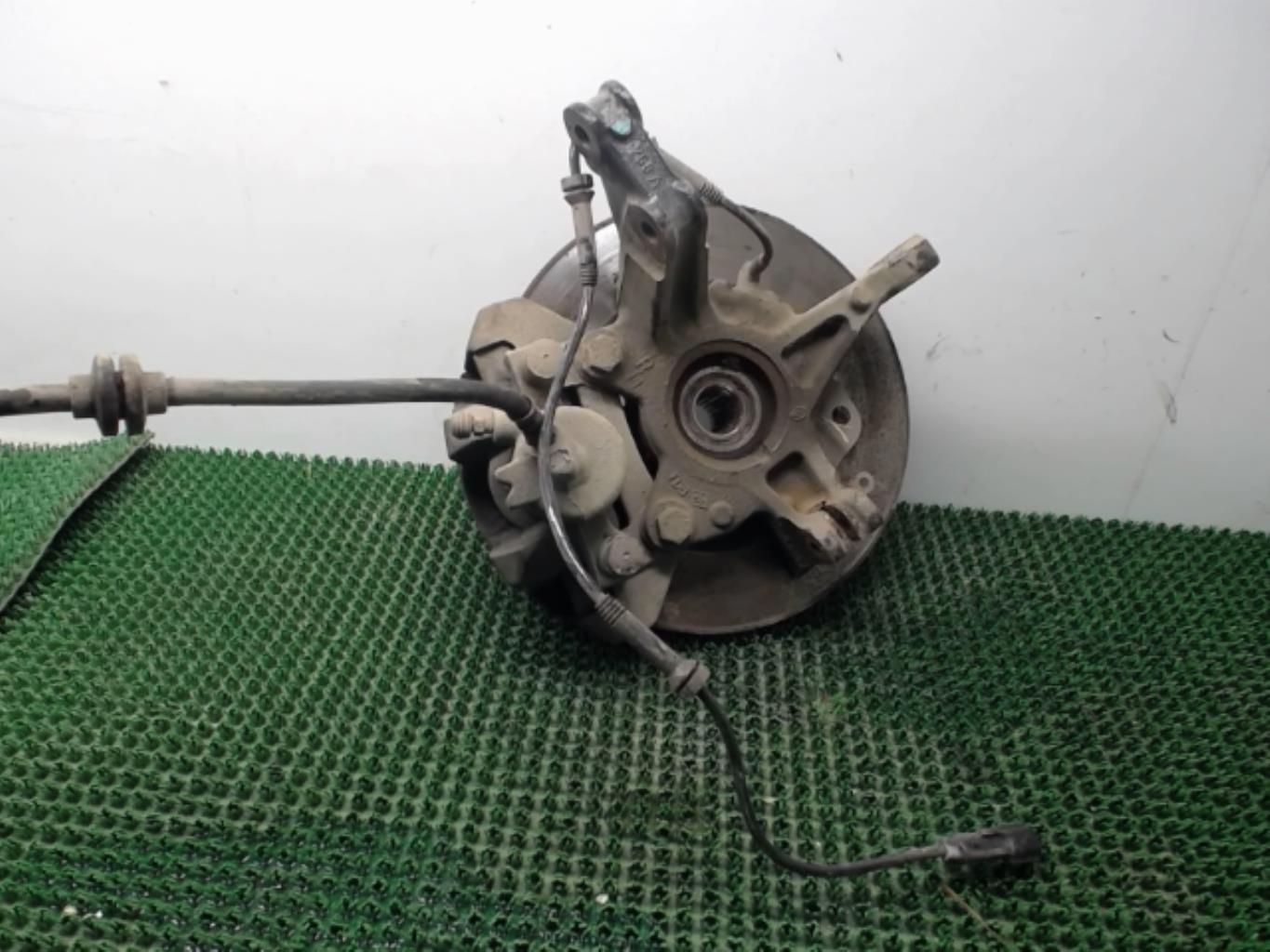 Moyeu avant droit RENAULT CLIO 4 PHASE 2  - 1