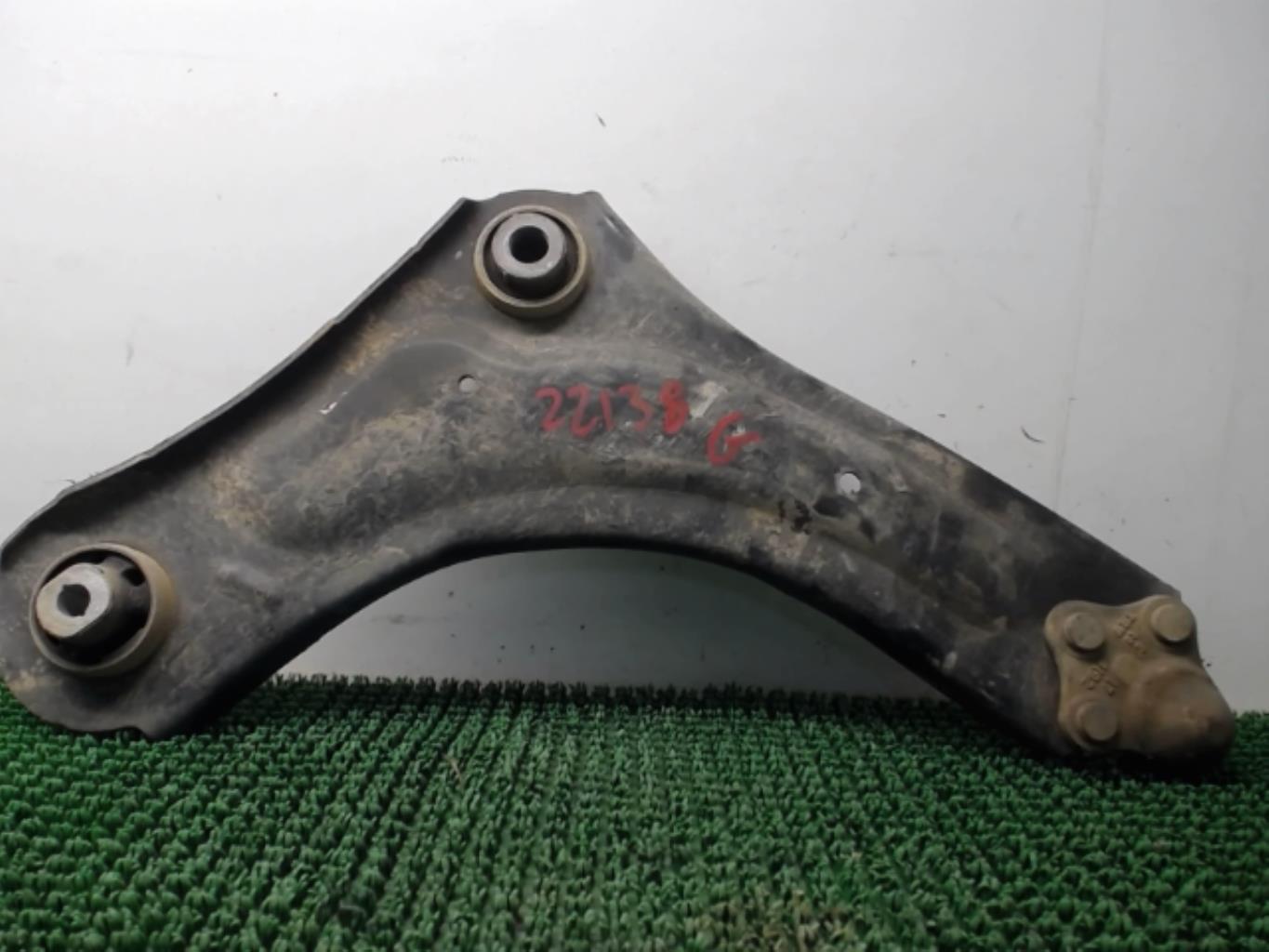 Triangle avant gauche RENAULT MEGANE 3 PHASE 1 BREAK  - 1