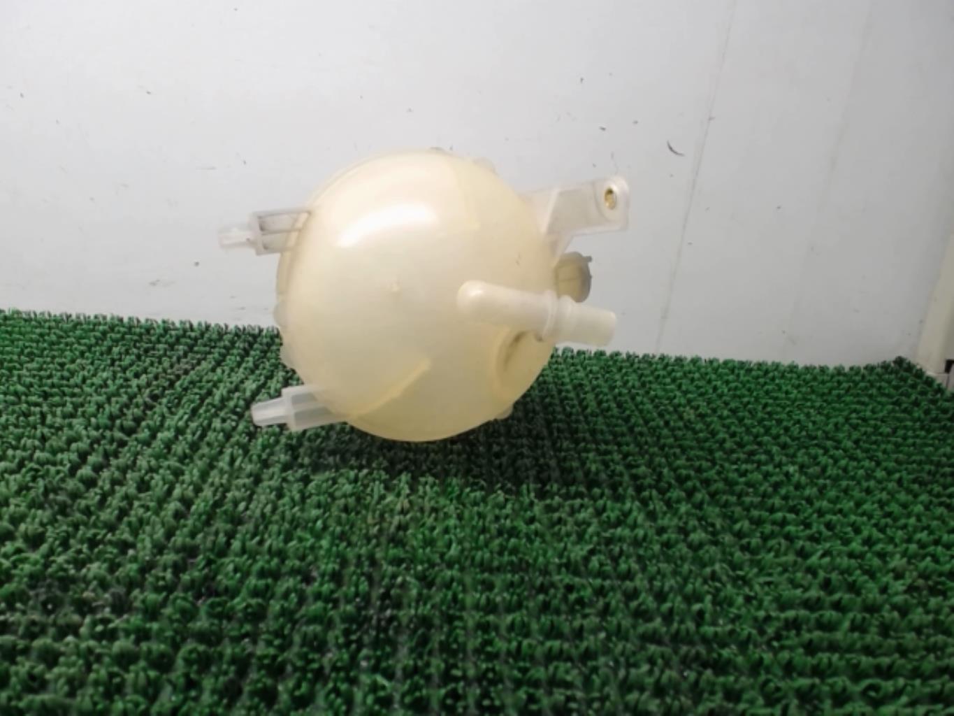 Vase d'expansion CITROEN BERLINGO 2 PHASE 1 Diesel - 1