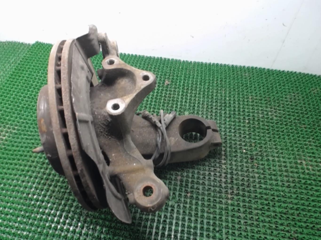 Moyeu avant droit DANGEL BOXER 3 PHASE 1 Diesel - 1