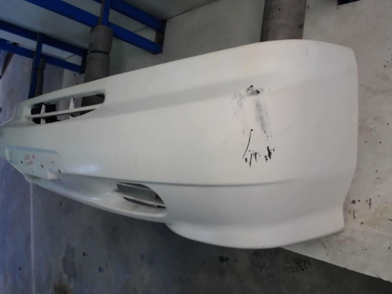 Pare choc avant HYUNDAI H 100 Diesel - 1