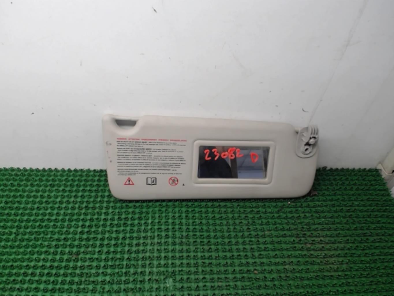 Pare soleil droit RENAULT TWINGO 2 PHASE 1 Diesel - 1