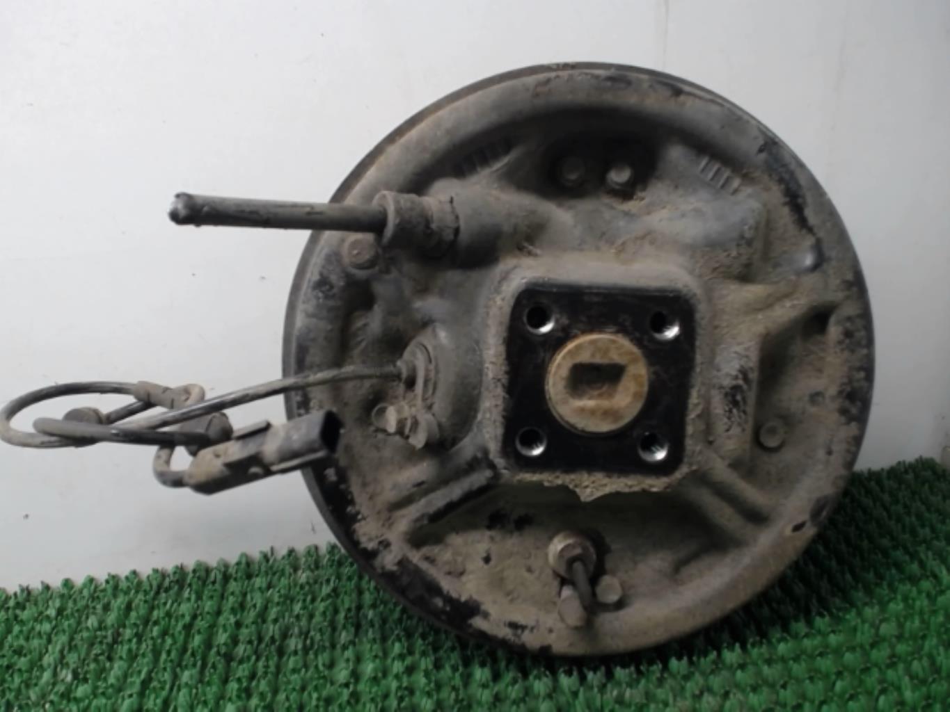 Tambour arriere gauche RENAULT CLIO 4 PHASE 1 Diesel - 1