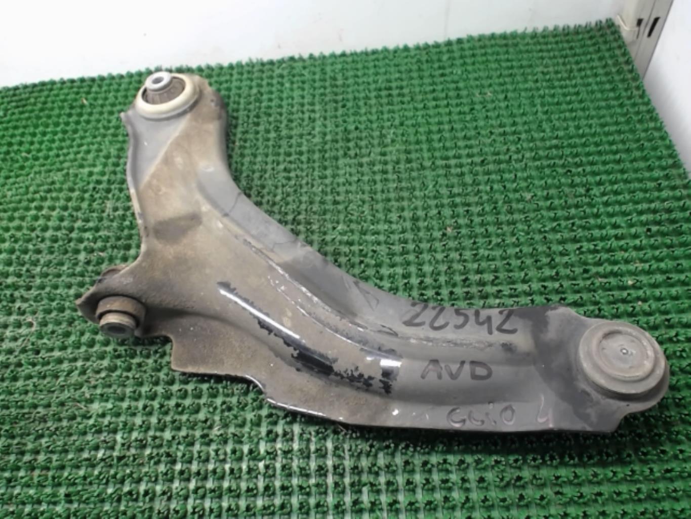 Triangle avant droit RENAULT CLIO 4 PHASE 1 Diesel - 1