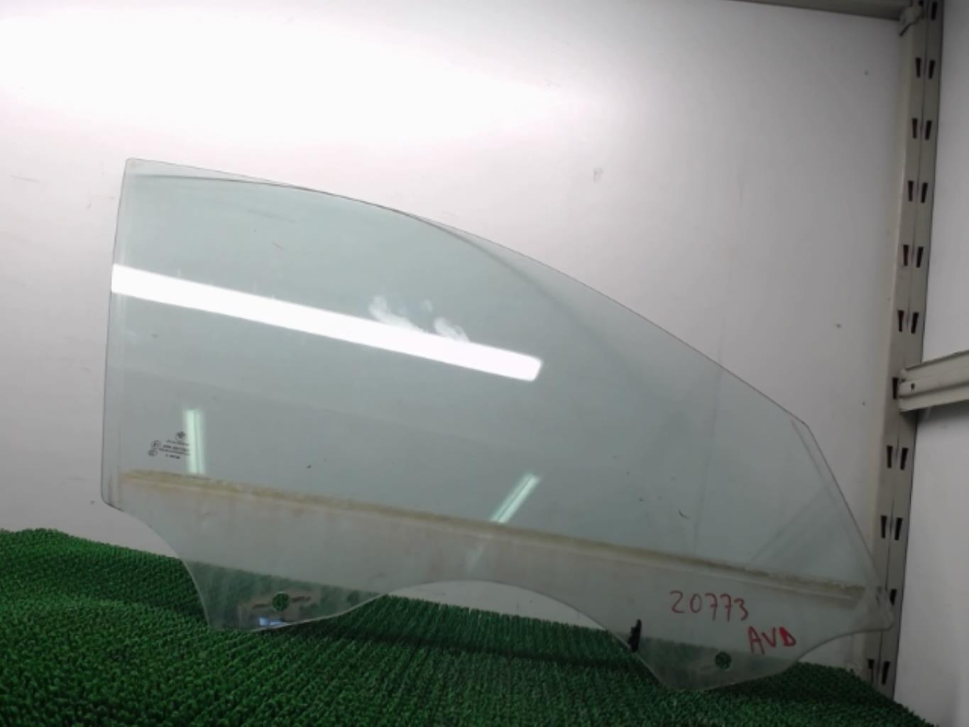 Vitre avant droit BMW SERIE 3 E91 TOURING PHASE 2 BREAK Diesel - 1