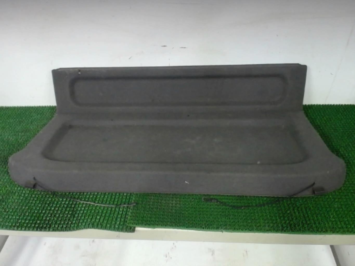 Plage arriere MAZDA 323 6 Essence - 1