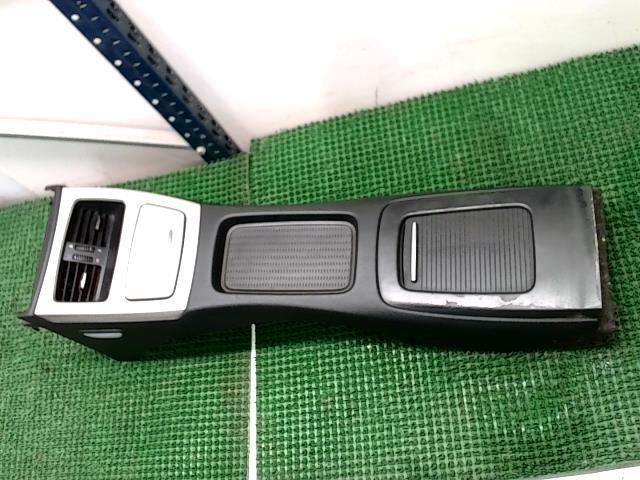 Console central (interieur plastique) BMW SERIE 3 E92 COUPE PHASE 1 Essence - 1