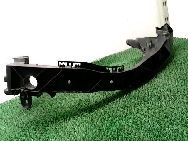 Support de phare gauche (tôle) BMW SERIE 1 E87 PHASE 1 Diesel - 1