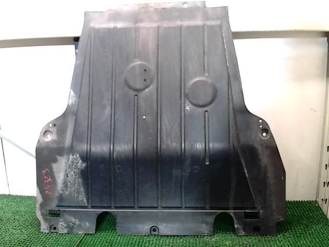 Cache sous moteur RENAULT CLIO 3 PHASE 1 BREAK Diesel - 1