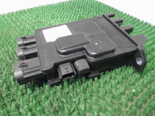 Stabilisateur module de tension RENAULT MEGANE 3 PHASE 1 Diesel - 1