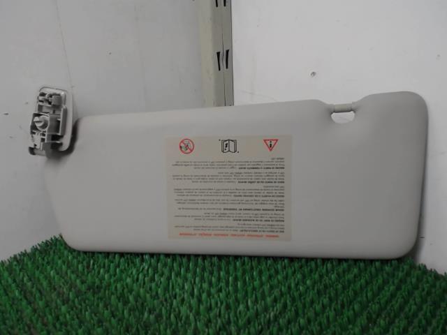 Pare soleil droit RENAULT MEGANE 3 PHASE 1 Diesel - 1