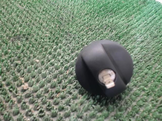 Bouchon de carburant CITROEN C3 1 PHASE 1 Essence - 1