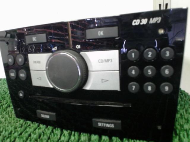 Autoradio d'origine OPEL ASTRA H GTC PHASE 2 Diesel - 1