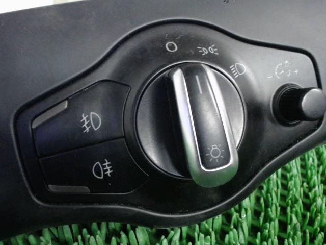 Commande de phare AUDI A5 1 COUPE PHASE 1 Essence - 1