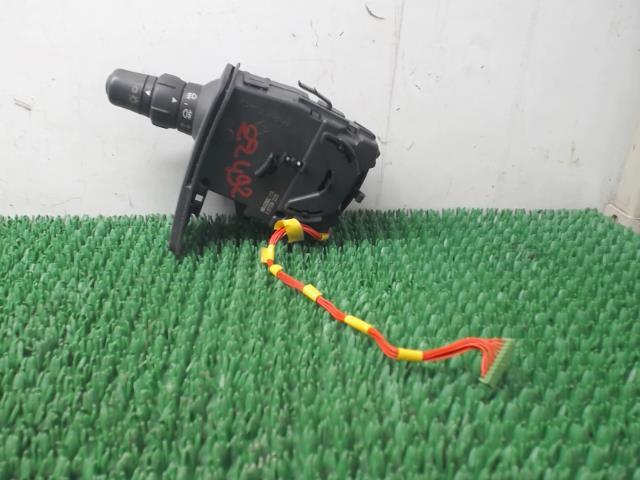 Commodo phare RENAULT CLIO 3 PHASE 1 Diesel - 1