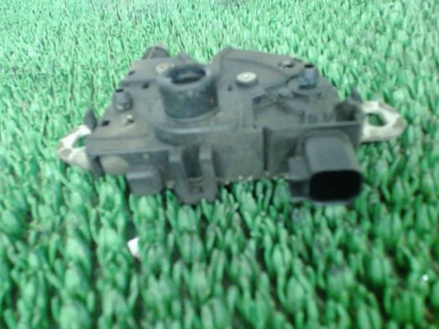 Serrure de capot FORD KUGA 1 Diesel - 1