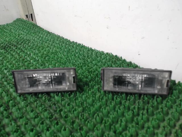 Eclairage de plaque RENAULT MASTER 2 PHASE 2 Diesel - 1