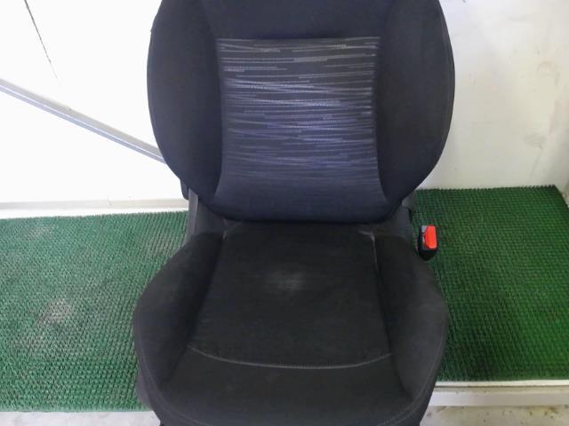 Siege avant droit PEUGEOT 208 1 PHASE 2 Diesel - 1
