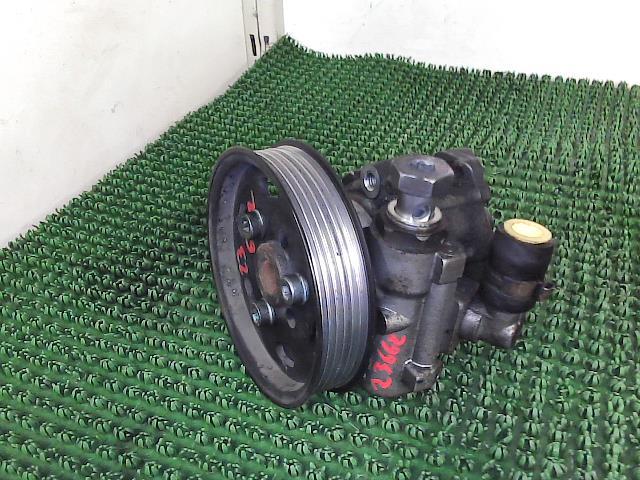 Pompe de direction AUDI A6 3 PHASE 1 Diesel - 1