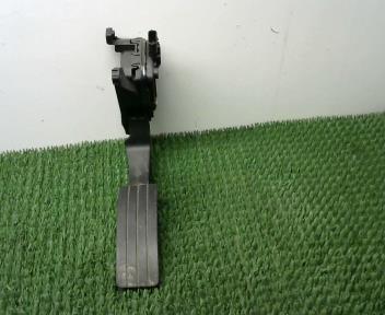 Pedale d'accelerateur RENAULT CLIO 4 PHASE 2 Diesel - 1