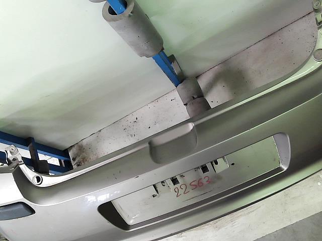 Pare choc arriere RENAULT CLIO 3 PHASE 1 Diesel - 1