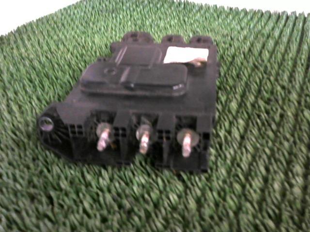 Stabilisateur module de tension RENAULT MEGANE 3 PHASE 2 BREAK Diesel - 1