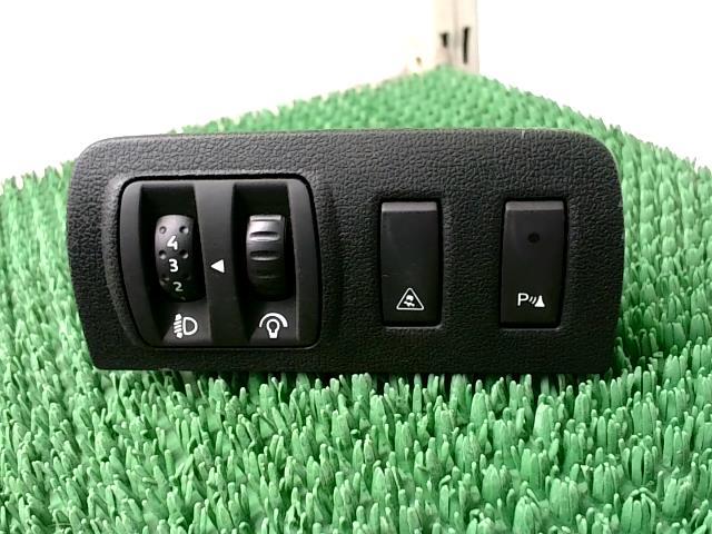 Commande de reglage hauteur de phare RENAULT MEGANE 3 PHASE 1 COUPE  - 1