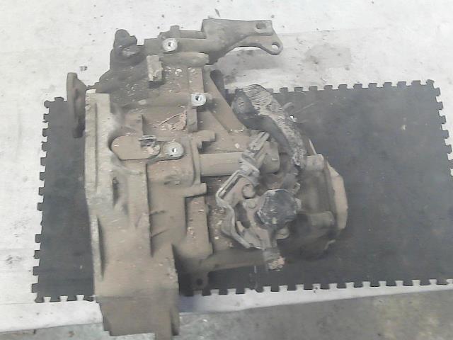 Boite de vitesses VOLKSWAGEN GOLF 3 Diesel - 1