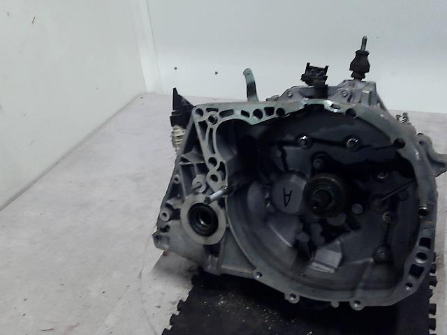 Boite de vitesses DACIA DUSTER 1 PHASE 2  - 1
