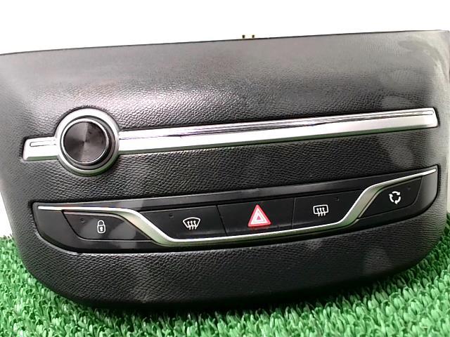 Commande autoradio PEUGEOT 308 2 PHASE 2 Diesel - 1