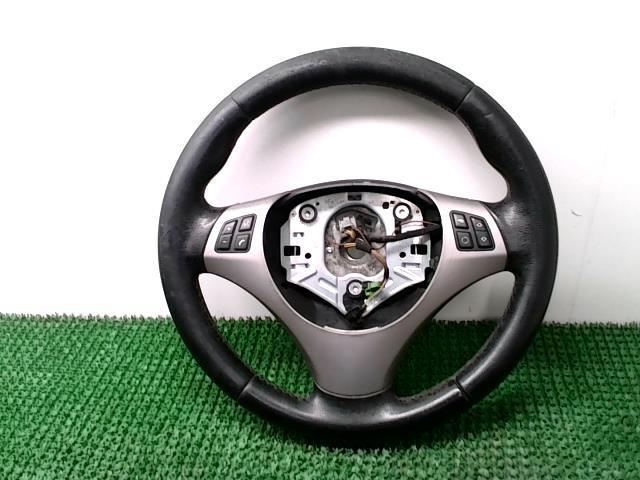 Volant BMW SERIE 1 E87 PHASE 1 Diesel - 1