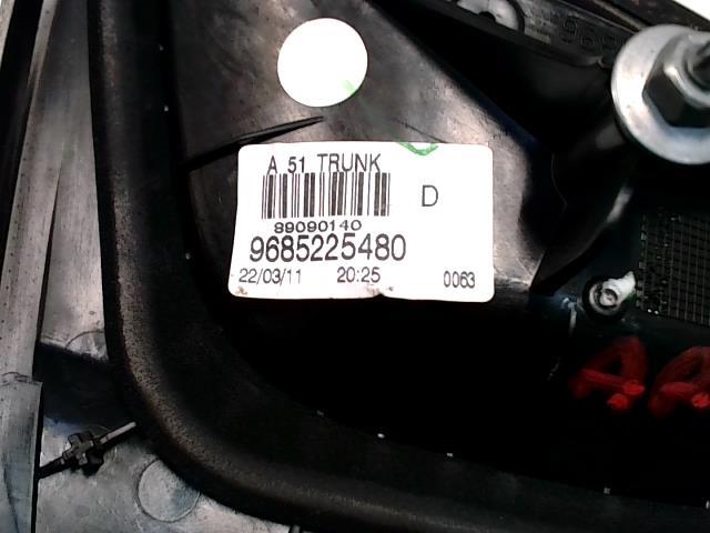 Catadioptre arriere droit CITROEN C3 2 PHASE 1 Essence - 1