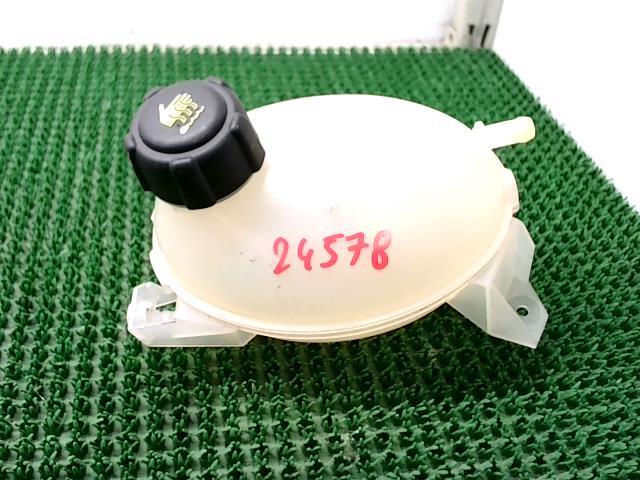 Vase d'expansion RENAULT CLIO 4 PHASE 2 Essence - 1